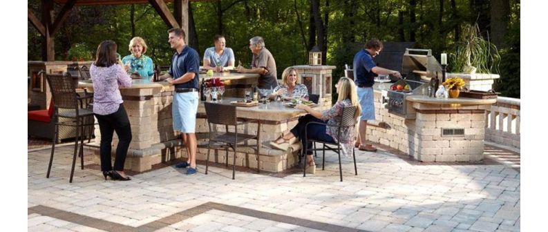 Expand Your Outdoor Living Space with a Hardscape Patio