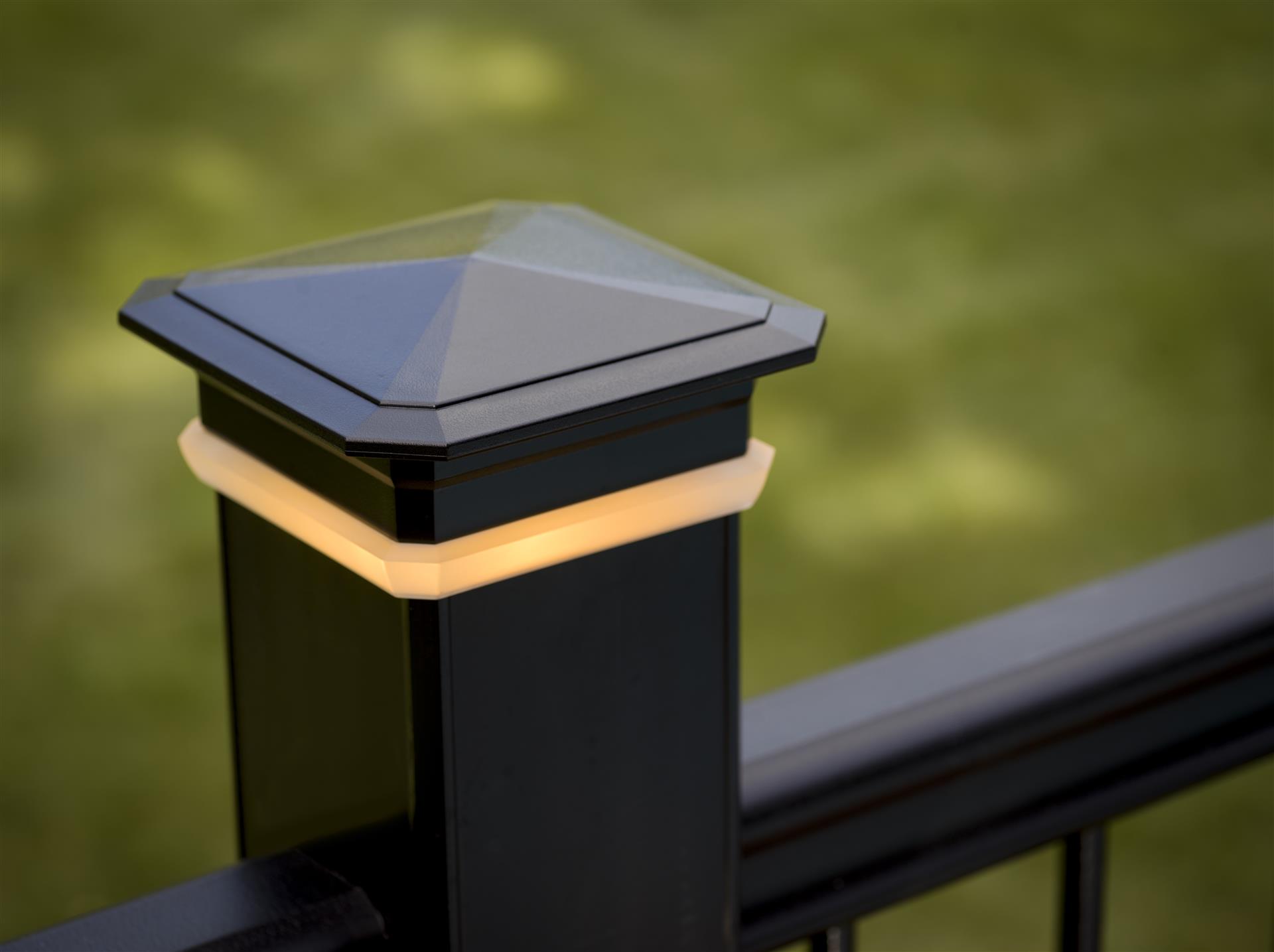 radiancerail-black-postcaplight-01